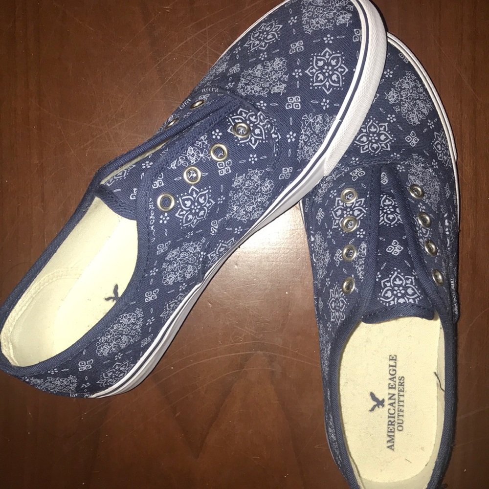 American Eagle Outfitters Shoes